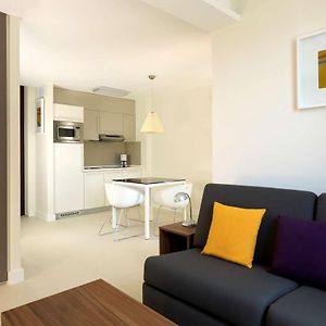 Studio con letto king size